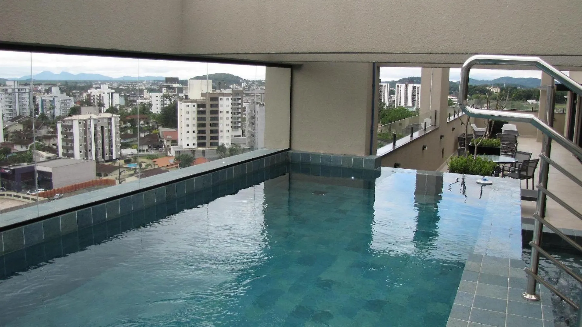 Rcm Vilas - Studio Forest 406 주앵빌 아파트