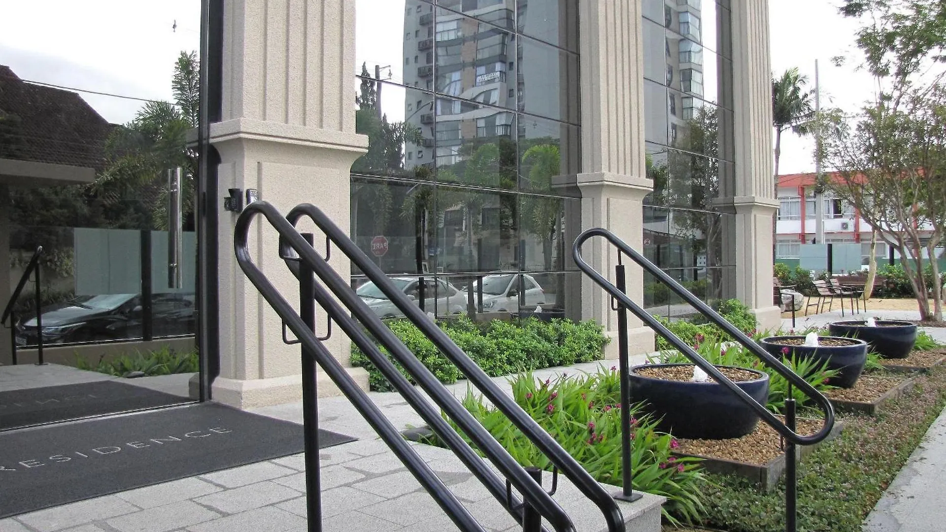 Rcm Vilas - Studio Forest 406 주앵빌